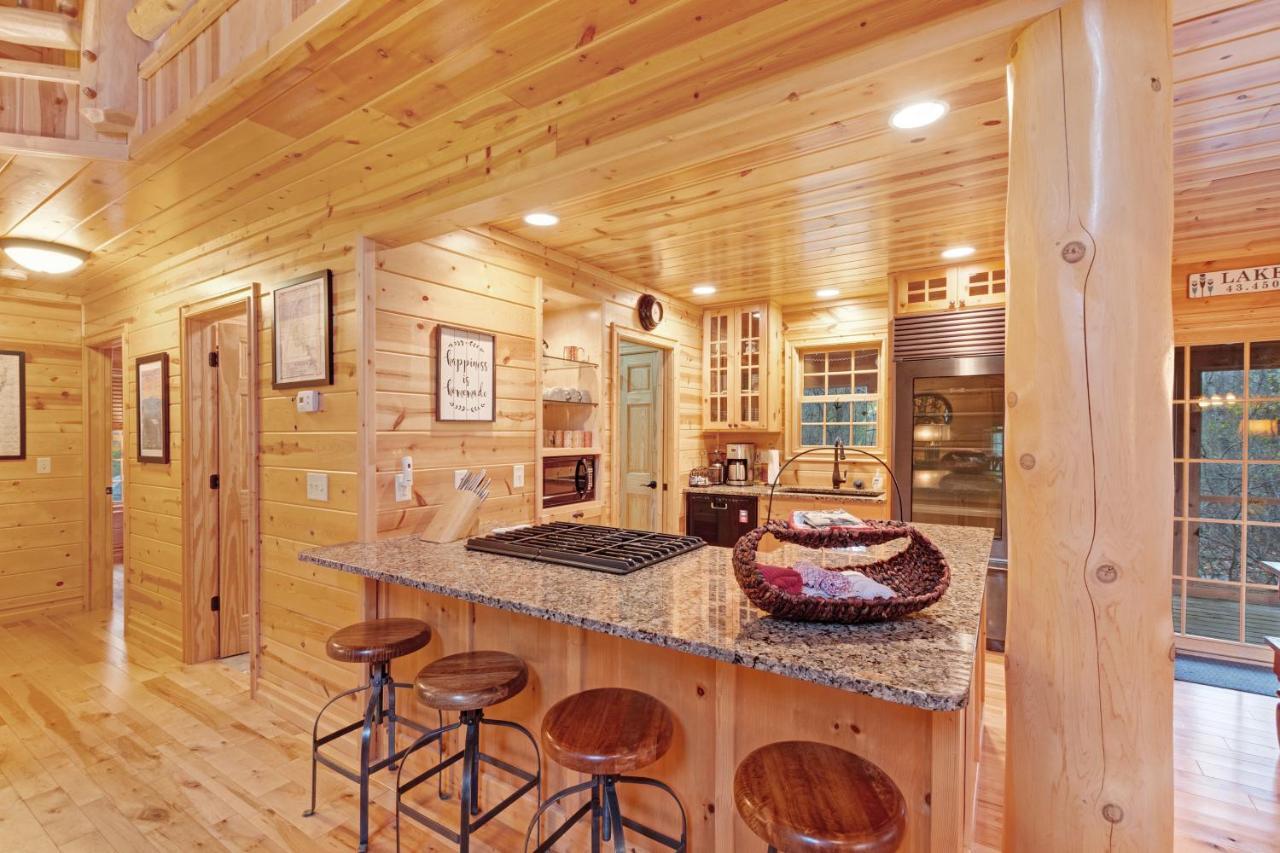 Kingfisher Cove Cabin 2 เซากาทัค ภายนอก รูปภาพ